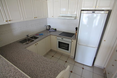 The Phoenician Resort - Australia Shopping 32