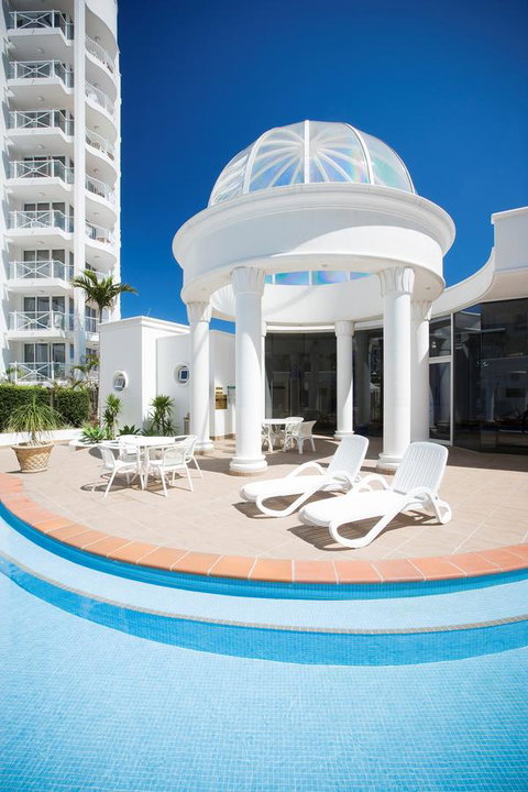 The Phoenician Resort - Australia Shopping 6