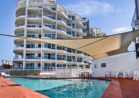 Regency On The Beach - Accommodation Australia 2