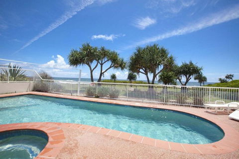 Regency On The Beach - Accommodation Australia 6
