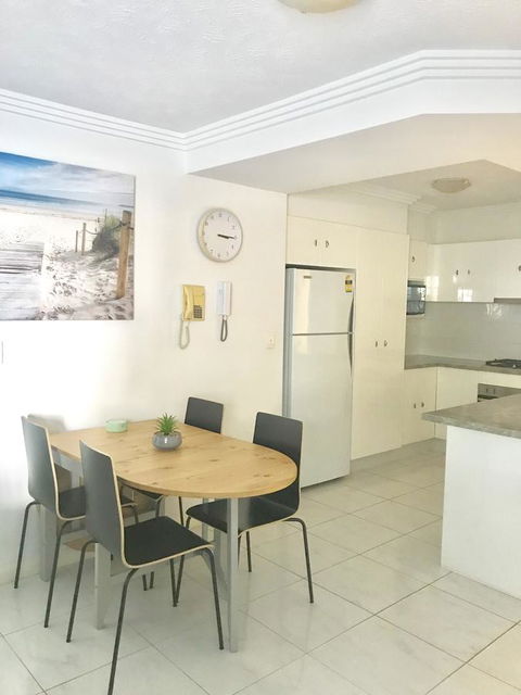 Regency On The Beach - Accommodation Australia 7