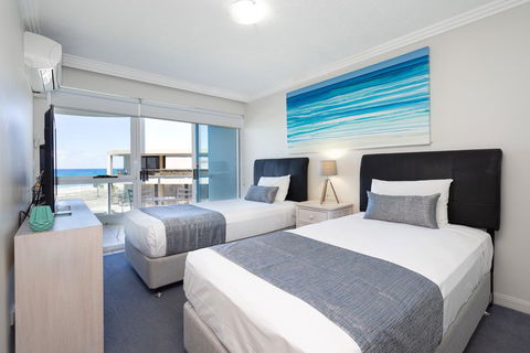 Regency On The Beach - Accommodation Australia 1