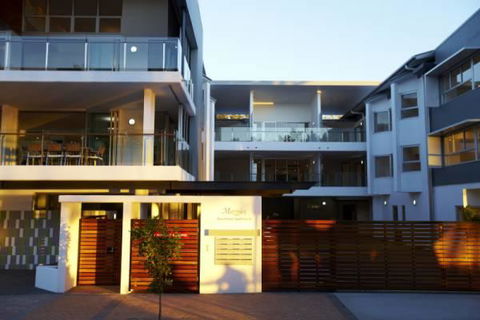 Maggies Beachfront Apartment 2 - Accommodation Australia 1