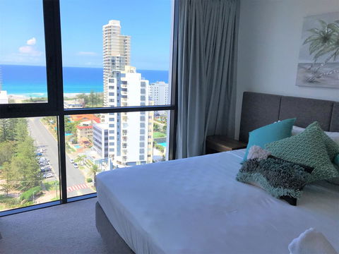 Qube Broadbeach Ocean View Apartments - Accommodation Australia 21