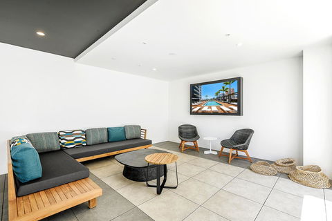 Qube Broadbeach Ocean View Apartments - Accommodation Australia 32