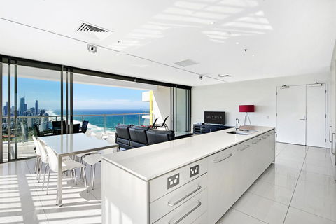 ULTIQA Air On Broadbeach - Accommodation Australia 21
