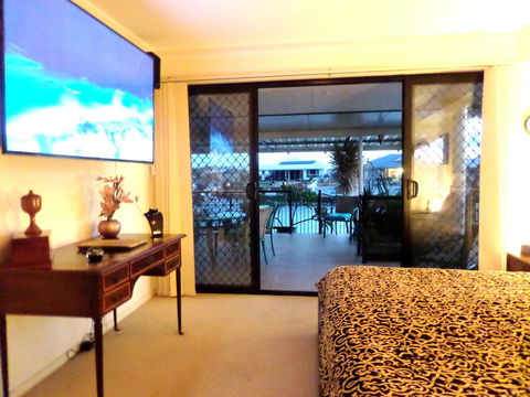 Gaia On Bribie Island - Accommodation Australia 6