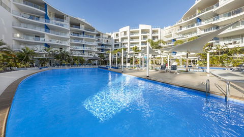 Oaks Hervey Bay Resort And Spa - Australia Shopping 15