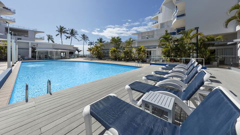 Oaks Hervey Bay Resort And Spa - Australia Shopping 17