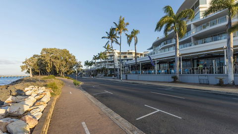 Oaks Hervey Bay Resort And Spa - Australia Shopping 27