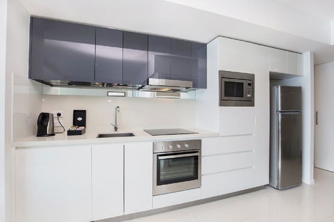 Gold Coast Private Apartments - H Residences, Surfers Paradise - Accommodation Australia 24