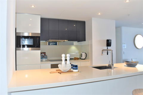 Gold Coast Private Apartments - H Residences, Surfers Paradise - Accommodation Australia 7