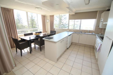 Oceania On Burleigh Beach - Accommodation Australia 5