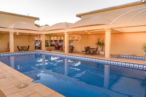 The Robert Towns - Accommodation Australia 6