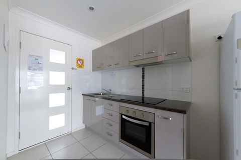 Rockhampton Serviced Apartments - Accommodation Australia 20