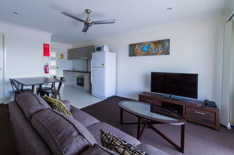 Rockhampton Serviced Apartments - Accommodation Australia 18