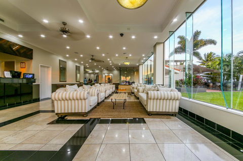 Mantra Mackay - Accommodation Australia 24