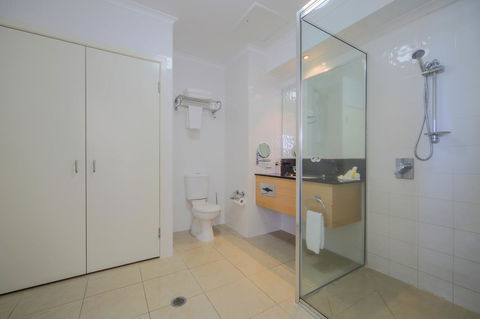 Mantra Mackay - Accommodation Australia 21