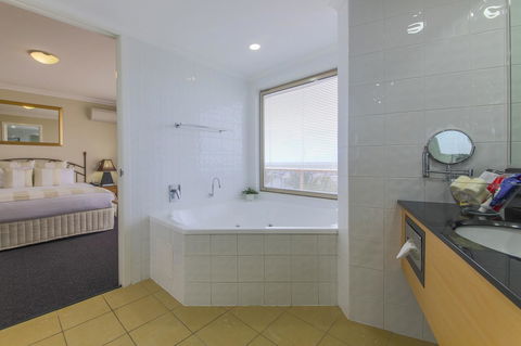 Mantra Mackay - Accommodation Australia 30