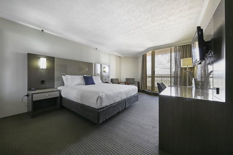 Novotel Surfers Paradise - Accommodation Australia 6
