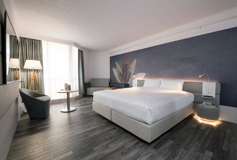 Novotel Surfers Paradise - Accommodation Australia 9