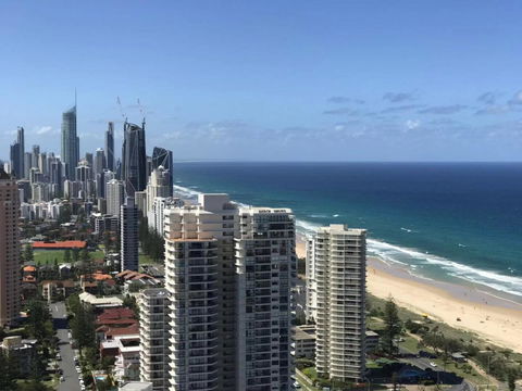 Luxury 3 Bedroom In Heart Of Broadbeach - Accommodation Australia 1