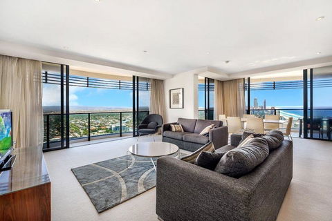 Luxury 3 Bedroom In Heart Of Broadbeach - Accommodation Australia 0