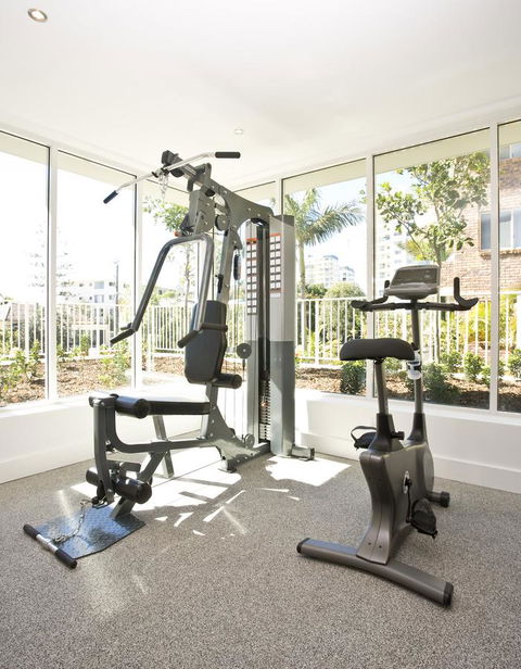 Kirra Surf Apartments - Local Tourism 15