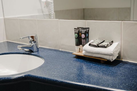 Novotel Cairns Oasis Resort - Australia Shopping 24