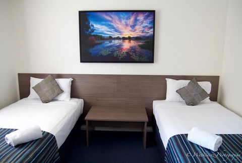 Sugar Country Motor Inn - Australia Shopping 10