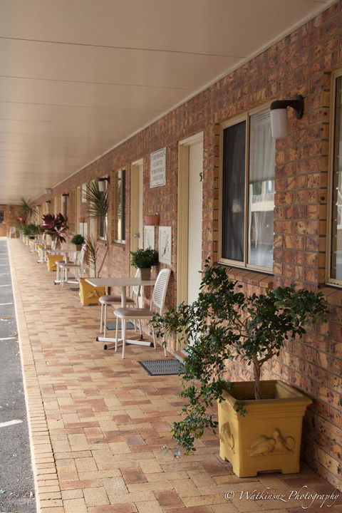 Sugar Country Motor Inn - Australia Shopping 14