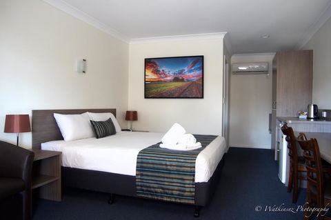 Sugar Country Motor Inn - Australia Shopping 5