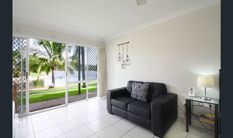 Bay Of Palms - Accommodation Australia 2