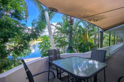 Bay Of Palms - Accommodation Australia 19