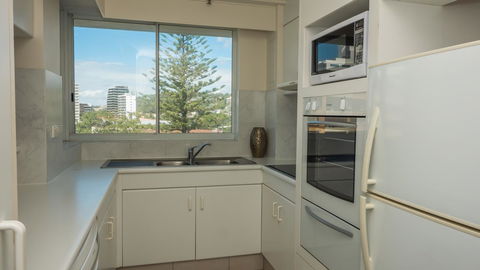 2nd Avenue Beachside Apartments - Accommodation Australia 10