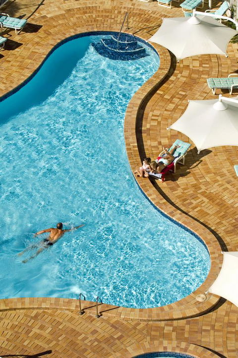 2nd Avenue Beachside Apartments - Accommodation Australia 4