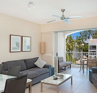 5231 BEACH CLUB PENTHOUSE - Accommodation Australia