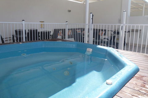 5231 BEACH CLUB PENTHOUSE - Accommodation Australia 13