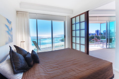 Reflection On The Sea - Bed n Breakfasts 44