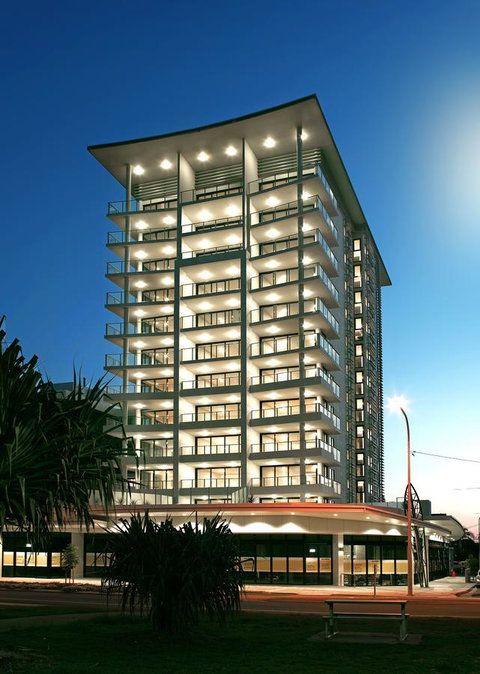 Pure Kirra - Bed n Breakfasts 2