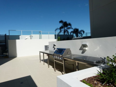 Pure Kirra - Bed n Breakfasts 14