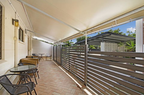 Townsville Holiday Apartments - Accommodation Australia 11
