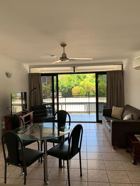 Townsville Holiday Apartments - Accommodation Australia 2