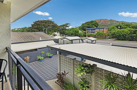 Townsville Holiday Apartments - Accommodation Australia 12