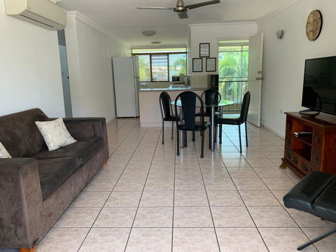 Townsville Holiday Apartments - Accommodation Australia 0