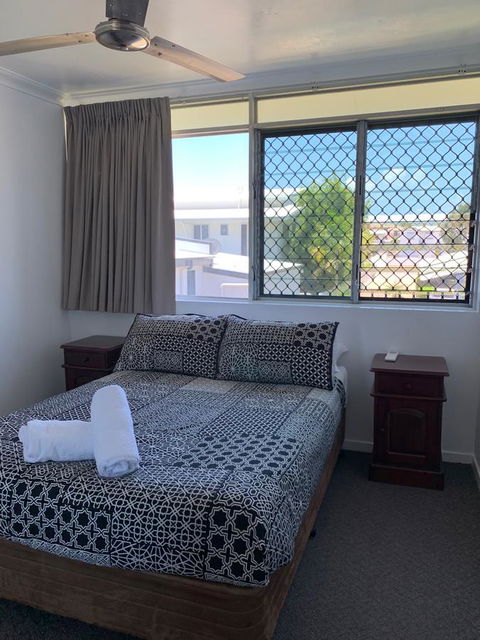 Townsville Holiday Apartments - Accommodation Australia 6