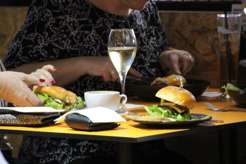 George Williams Hotel - Bed n Breakfasts 26