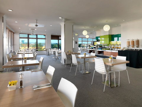 Vibe Hotel Gold Coast - Accommodation Australia 34