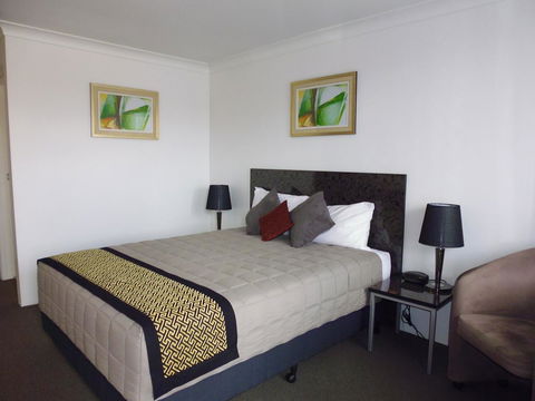 Burke & Wills Motor Inn - Accommodation Australia 1