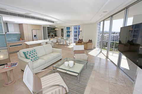 Oceans Mooloolaba - Accommodation Australia 5
